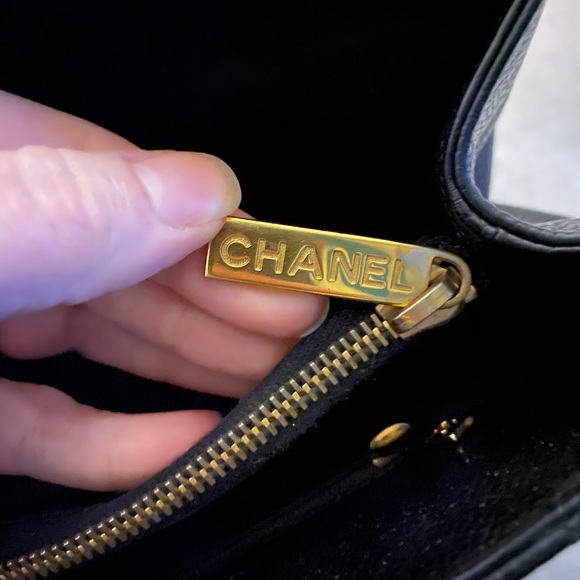 CHANEL Black Caviar Grand Shopping Tote - Picture 7 of 7